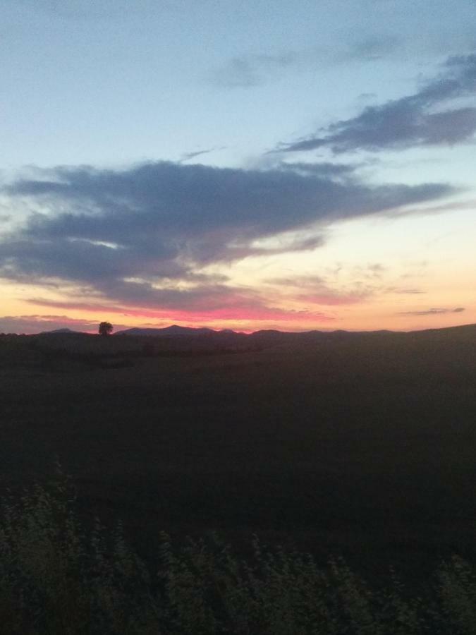 Enjoy Sunset Vila Colle Massari Exterior foto